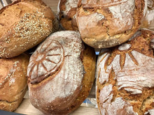 Lade das Bild in den Galerie-Viewer, Lieglhof Bauernbrot Roggen/Weizen 500g
